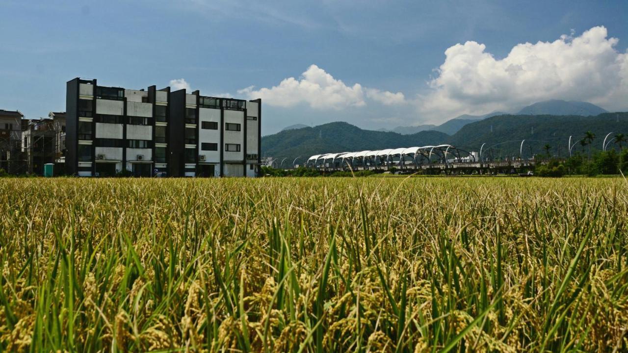 Hi Zebra Travel B&B Dongshan  Bagian luar foto